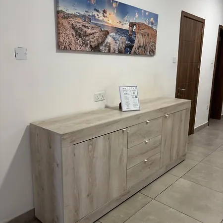 Air & Peace - 2 Bedroom *
