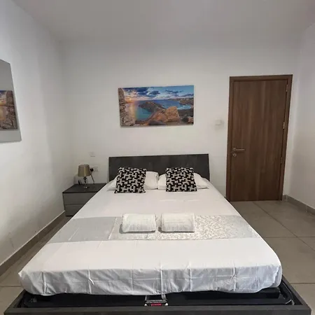 Air & Peace - 2 Bedroom Hamrun