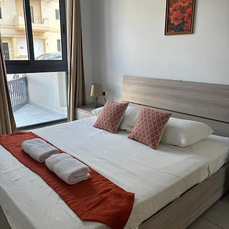 Air And Peace Apartament *