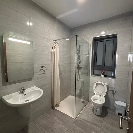Air & Peace - 2 Bedroom *